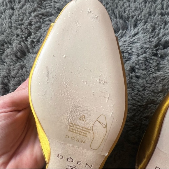 New With Dust Bag Doen Callie Mule in Marigold Satin Size 35 - Picture 12 of 15